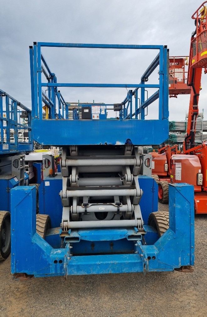 Sold - Scissor Lift